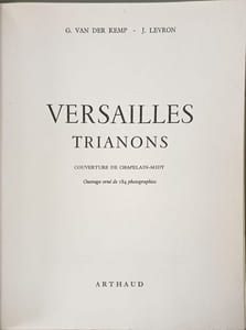 Versailles Trianons couverture de Chapelain-Midy orné de 184 photographie