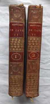 Histoire de Catherine II, Impératrice de Russie, de Chez F. Buisson, Paris, An VIII, tomes 1 et 2. J. Castera