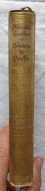 Théâtre de poche, Librairie nouvelle, Paris, 1855, contient Une larme du diable / Une fausse conversion / Pierrot posthume / Le tricorne enchanté / Prologue de Falstaff / Prologue de réouverture de l'Odéon / Pierre Corneille.