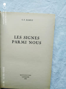 Les signes parmi nous