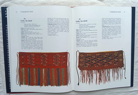 Les tapis d'Asie Centrale et du Kazakhstan (turkmènes - ouzbeks - karakalpak - kirghizes - kazakhs - beloudj), Editions d'art Aurora - Léningrad, ...