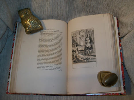 ALPHABET DE L'IMPERFECTION ET MALICE DES FEMMES reveu, corrigé et augmenté d'un friand dessert et de plusieurs histoires pour les courtisans et ...