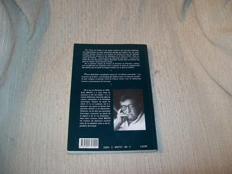 CRIMES ET MYSTERES EN PROVENCE. Tome 1: le Lubéron.. BRUNI René