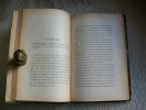 VOYAGE DANS L'ILE DE MAN ET LE PAYS DE GALLES EN 1890 avec des réflexions sur l'histoire des habitants. Notes de voyage.. MAHE DE LA BOURDONNAIS