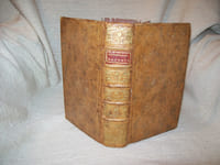 DICTIONNAIRE BOTANIQUE ET PHARMACEUTIQUE, contenant les principales propriétéz des Minéraux, des Végétaux et des Animaux d'usage, avec les préparations de pharmacie internes et externes les plus usités en médecine et en chirurgie.
