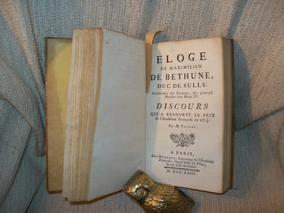 ELOGE HISTORIQUE DE MICHEL DE L'HOSPITAL, chancelier de France / ELOGE DE MAXIMILIEN DE BETHUNE DUC DE SULLY, surintendant des Finances et principal ministre sous Henri IV. Discours qui a remporté le prix de l'Académie Françoise en 1763.