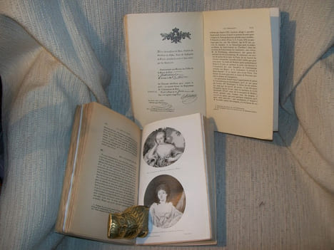 LE COMTE DE MODENE et ses correspondants. Documents inédits sur l'Emigration 1791-1803.. DROZ