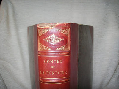 CONTES de La Fontaine. Avec illustrations de Fragonard. Réimpression de l'édition de Didot 1795, revue et augmentée d'une notice par M Anatole de Montaiglon. TOME 1 (sur 2)