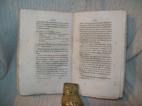 OBSERVATIONS pratiques sur les maladies chroniques. Traduites du Latin sur l'édition originale de 1786 et augmentées de notes par Etienne Sainte-Marie ...
