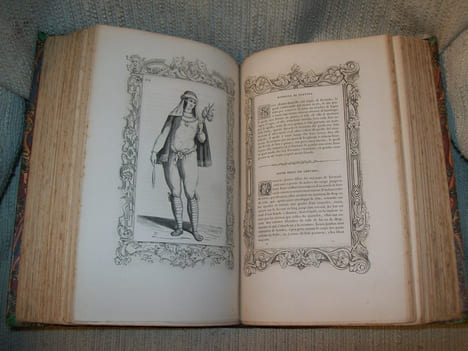 COSTUMES ANCIENS ET MODERNES. Habiti antichi et moderni di tutto il mondo. Précédé d'un essai sur la gravure sur bois par M. Amb. Firmin Didot.. ...