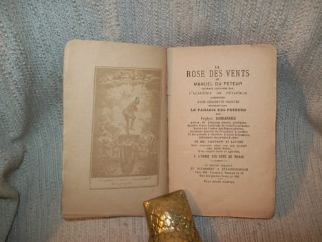 LA ROSE DES VENTS ou manuel du Péteur. Ouvrage couronné par l'Académie de Pétapolis.. BOMBARDIER Pophyre