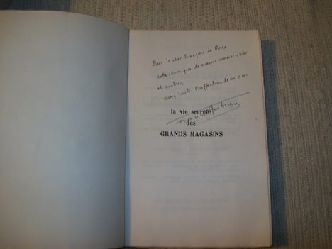 LA VIE SECRETE DES GRANDS MAGASINS. Edition revue et augmentée.. AMBRIERE Francis