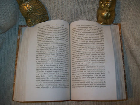 LA MYSTIQUE DIVINE naturelle et diabolique. Ouvrage traduit de l'allemand par M Charles Sainte Foi. 2e édition.. GORRES