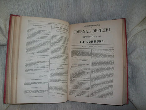 REIMPRESSION DU JOURNAL OFFICIEL DE LA COMMUNE du 19 mars au 24 mai 1871. 1re édition.. undefined