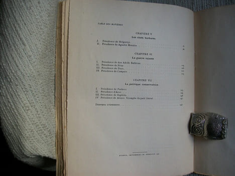 HISTOIRE générale de la Bolivie. Traduite de l'espagnol, résumée et adaptée au français par S Dilhan.. ARGUEDAS Alcides