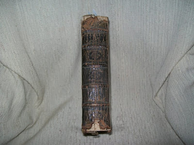 MEDITATIONS SUR LES PRINCIPALES VERITES CHRETIENNES ET ECCLESIASTIQUES pour tous les Dimanches, Festes et autres jours de l'Année. Avec cinquante et une Méditations pour servir de Sujet aux Conférences spirituelles qui se font dans le cours de l'année. Dernière édition revûë, corrigée et augmentée (...) enrichi à la marge de passages choisis de l'Ecriture, des Conciles et des Pères.