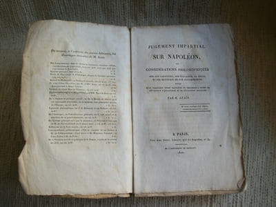 JUGEMENT IMPARTIAL SUR NAPOLEON ou Considérations philosophiques sur son caractère, son élévation, sa chute et les résultats de son gouvernement suivies d'un PARALLELE ENTRE NAPOLEON ET CROMWELL; entre la Révolution d'Angleterre et la Révolution Française.