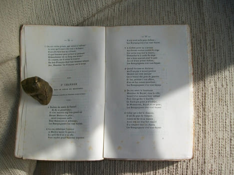 RECUEIL DE CHANTS HISTORIQUES FRANCAIS depuis le XIIe siècle jusqu'au XVIIIe. Avec des notes et une introduction par Leroux de Lincy. 2e série XVIe ...