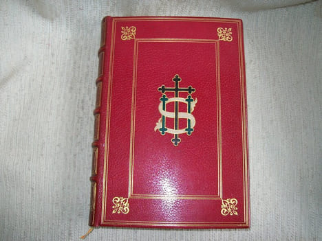JESUS-CHRIST. Avec une étude sur l'art chrétien par E Cartier. 5e édition.. VEUILLOT Louis