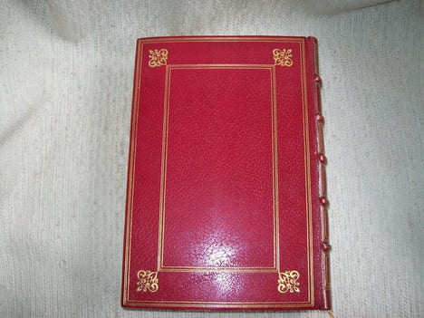 JESUS-CHRIST. Avec une étude sur l'art chrétien par E Cartier. 5e édition.. VEUILLOT Louis