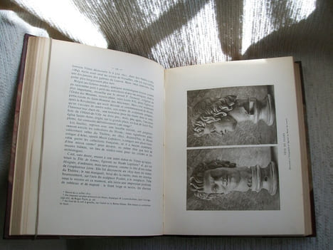 ARLES. Son histoire, ses monuments, ses musées.. CHARLES-ROUX