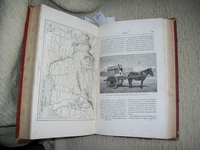 VOYAGE AUTOUR DU MONDE. Australie, Java, Siam, Ca,ton, Pékin, Yeddo, San Francisco.