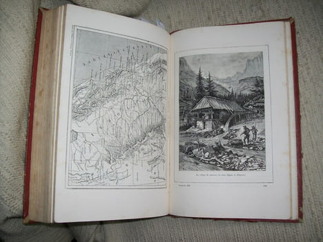 VOYAGE AUTOUR DU MONDE. Australie, Java, Siam, Ca,ton, Pékin, Yeddo, San Francisco.. BEAUVOIR Comte de