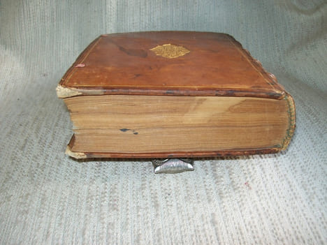 AEMILLI PROBI sev CORNELII NEPOTIS LIBER DE VITA EXCELLENTIUM IMPERATORUM a Dionysio Lambino monstroliensi, litterarumGrae Lutetiate Doctore Regio, ...