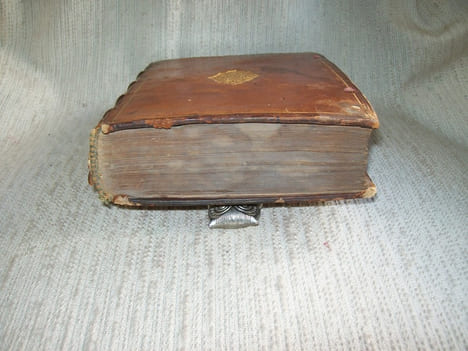 AEMILLI PROBI sev CORNELII NEPOTIS LIBER DE VITA EXCELLENTIUM IMPERATORUM a Dionysio Lambino monstroliensi, litterarumGrae Lutetiate Doctore Regio, ...