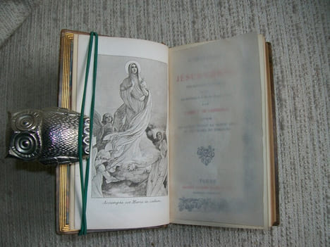 L'IMITATION DE JESUS-CHRIST. Traduction nouvelle avec des réflexions à la fin de chaque chapitre par l'Abbé François de Lamennais suivie de Prières ...