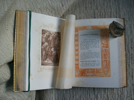 LIVRE D'HEURES du XIXe siècle.. undefined