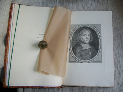 ORAISON FUNEBRE de Henriette Marie de France Reine de Grand'Bretagne. ORAISON FUNEBRE de Henriette Anne d'Angleterre Duchesse d'Orléans. ORAISON FUNEBRE de Marie Terese d'Austriche Infante d'Espagne reine de France et de Navarre. ORAISON FUNEBRE de Très-Haute et Très-Puissante Princesse Anne de Gonzagues de Clèves Princesse Palatine. ORAISON FUNEBRE de Très-Haut et Puissant Seigneur Messire Michel Le Tellier Chevalier Chancelier de France. ORAISON FUNEBRE de Très-Haut et très-Puissant Prince Louis de Bourbon Prince de Condé Premier Prince du Sang.
