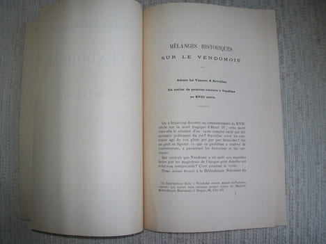 LES IMPRIMEURS VENDOMOIS et leurs oeuvres (1514-1881) nouvelle édition précédée d'une lettre de M Paul Lacroix (Bibliophile Jacob). MELANGES ...
