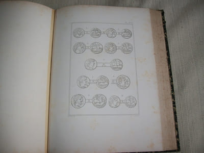 RECHERCHES NUMISMATIQUES concernant principalement les médailles Celtibériennes. TOME I SEUL PARU.