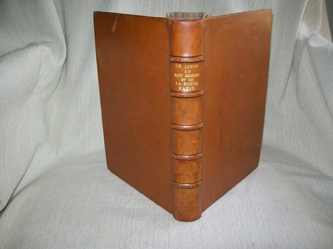 LE LIVRE DU ROY MODUS ET DE LA ROYNE RACIO. Nouvelle édition conforme aux manuscrits de la Bibliothèque Royale. Avec une préface d'Elzéar Blaze.. ...