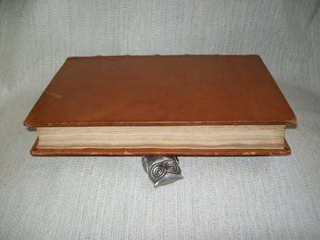 LE LIVRE DU ROY MODUS ET DE LA ROYNE RACIO. Nouvelle édition conforme aux manuscrits de la Bibliothèque Royale. Avec une préface d'Elzéar Blaze.. ...
