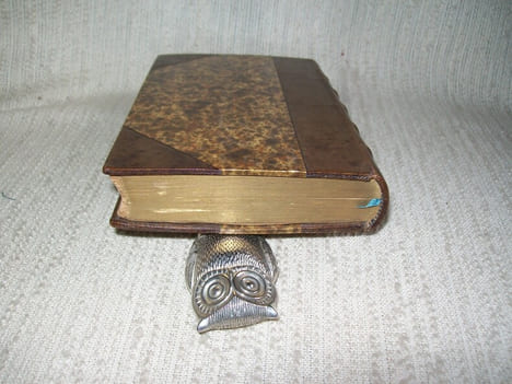 MEMOIRES DE LA VIE DE THEODORE-AGRIPPA D'AUBIGNE ayeul de Mad de Maintenon écrits par lui-même. Avec les Mémoires de FREDERIC GUILLAUME DE LA TOUR ...