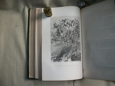 LES MILLE ET UNE NUITS contes arabes traduits par Galland. Précédés d'une introduction par Jules Janin.. undefined