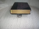 LES FLEURS DU MAL. LES EPAVES. Oeuvres compl&egrave;tes de Charles Baudelaire. Notice, notes et &eacute;claircissements par M jacques Cr&eacute;pet.. BAUDELAIRE Charles