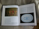 L'ART DE LA FAIENCE A MOUSTIERS XVIIe XVIIIe si&egrave;cle. Pr&eacute;face d'Antoinette Fa&yuml;-Hall&eacute;.. JULIEN Louis
