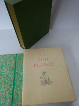 REGNIER (Henri de). Le Bon plaisir. Eaux-fortes de Sylvain Sauvage. 1929. REGNIER (Henri de)