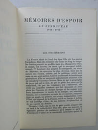 DE GAULLE. Mémoires d'espoir. Tomes I-II. Plon (1970-71). E.O. sur Hollande
