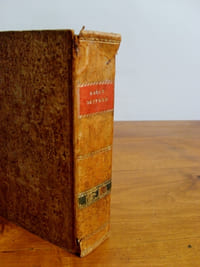 Les Sacrifices de l'amour, ou Lettres de la vicomtesse de Senanges, et du chevalier de Versenai ; suivies de Sylvie et Moléshoff. Nouvelle édition. 