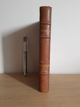 La nature du prince. Roger Peyrefitte
