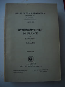 HYMENOMYCETES DE FRANCE HETEROBASIDIES - HOMOBASIDIES GYMNOCARPES