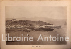 Lot de trois photographies représentant Aden, son port et ses citernes, datées à la plume 1868-1871.. [PHOTOGRAPHIES - ADEN]