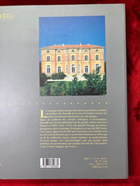 Faïence et porcelaine de Marseille XVIIe - XVIIIe siècles. Collections du musée de la faiënce de Marseille par Danielle Mternati-Baldouy.