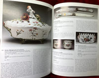 Faïence et porcelaine de Marseille XVIIe - XVIIIe siècles. Collections du musée de la faiënce de Marseille par Danielle Mternati-Baldouy.