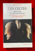 Les Celtes. Histoire et dictionnaire. Des origines &agrave; la romanisation et au christianisme.. [CELTE] KRUTA (VENCESLAS)