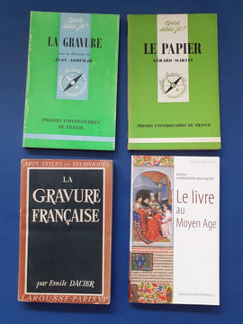 - La Gravure
- Le Papier
- Le Livre au Moyen Age.
- La Gravure française. . Jean Adhémar. Gérard Martin. Sophie Cassagnes-Brouquet. . Emile ...
